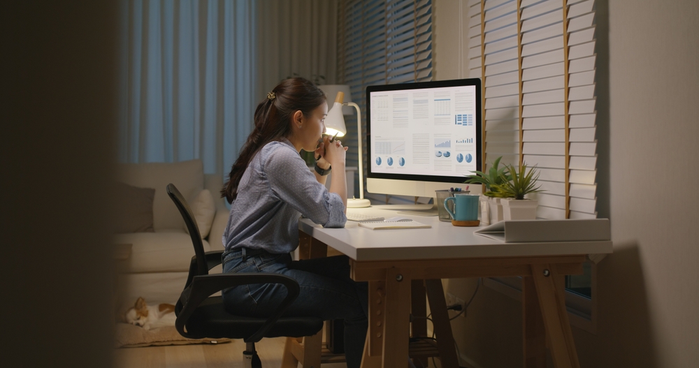 หญิงสาววางแผนเพื่อแก้ไขประวัติแบล็คลิสต์