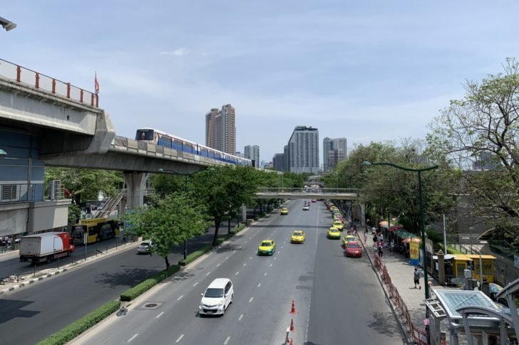 รถไฟฟ้าสายสีเขียว.jpg