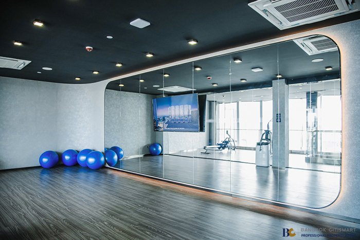 Life Asoke-Rama 9 Yoga-Room.jpg