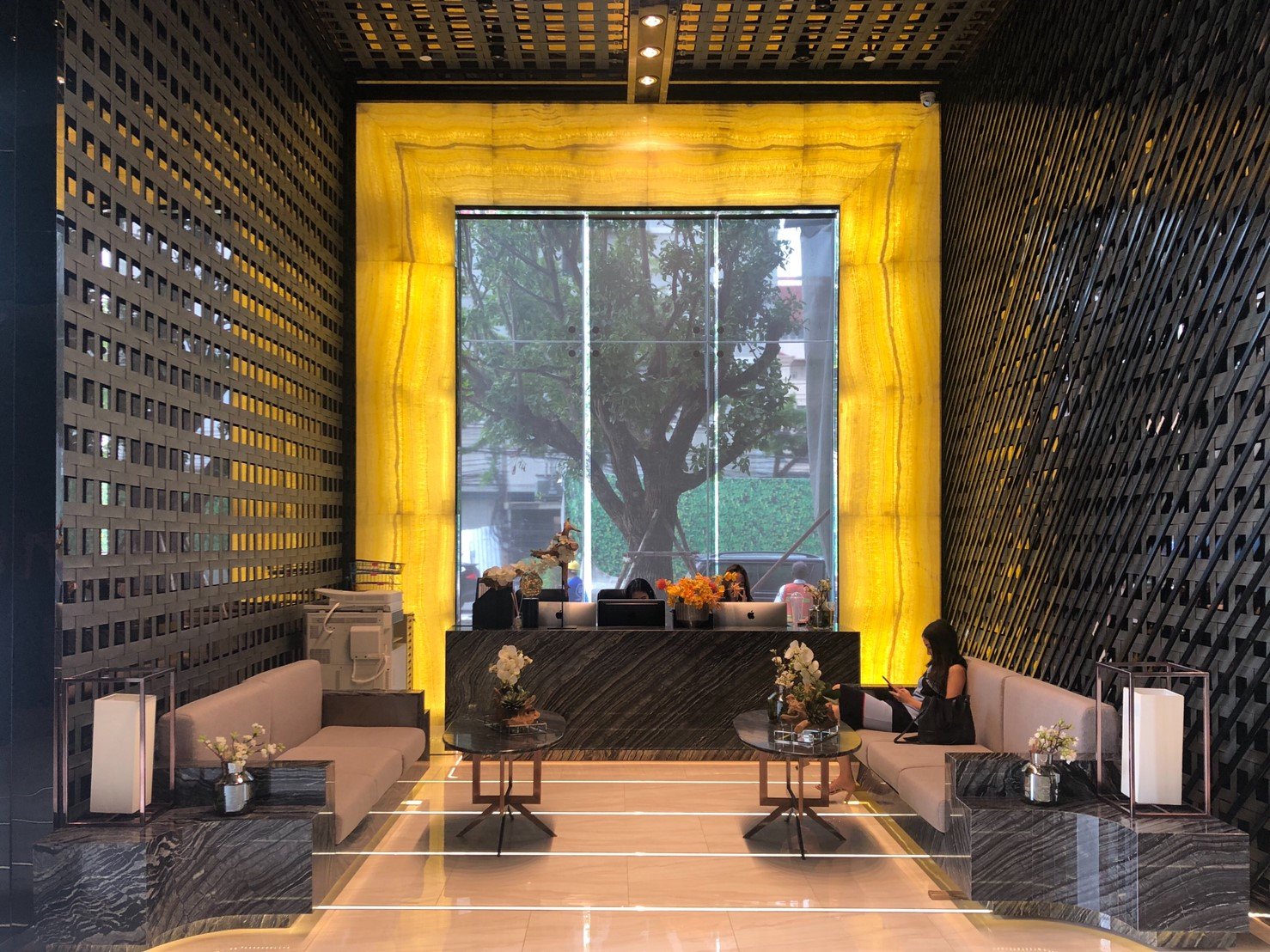Life-62-Lobby_190711_0009.jpg