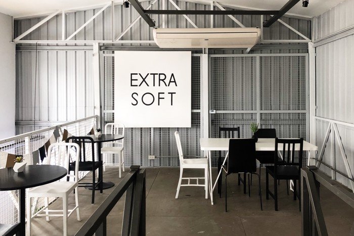 Rama9-cafes_190805_0002.jpg