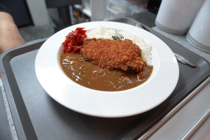 Bangchak-Square---ข้าวแกงกะหรี่หมูทอด.jpg