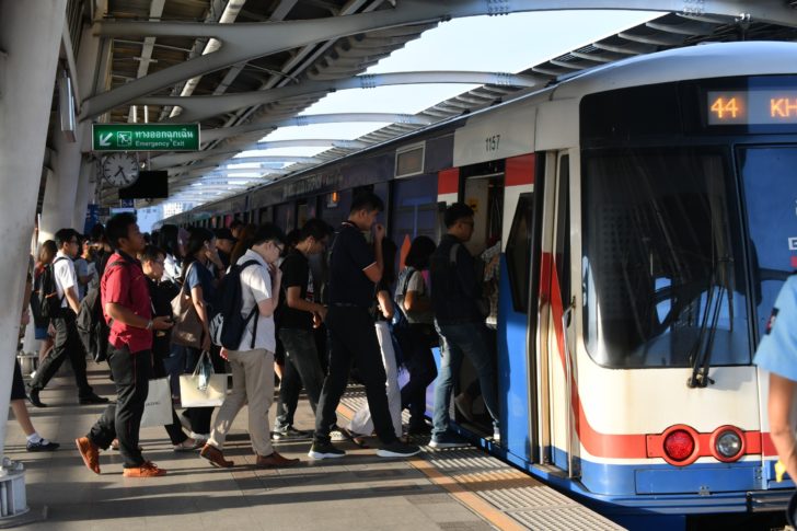 รถไฟฟ้า.jpg