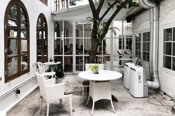 Rama9-cafes_190805_0006.jpg