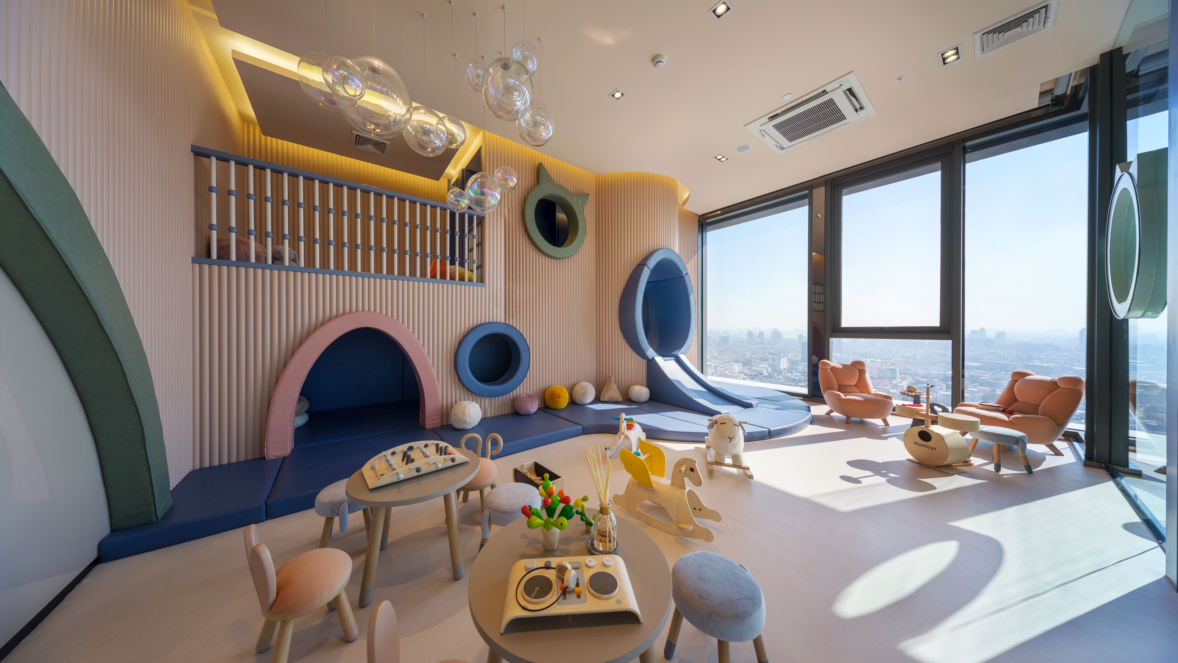 04_Play-Space.jpg